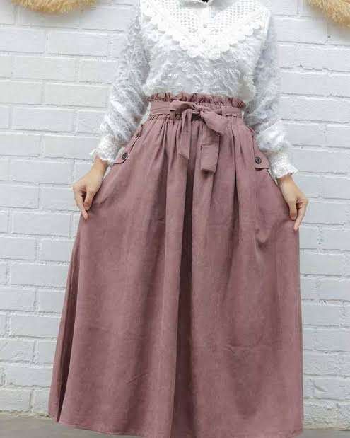 model-rok_1718118248zIgUB3.jpeg